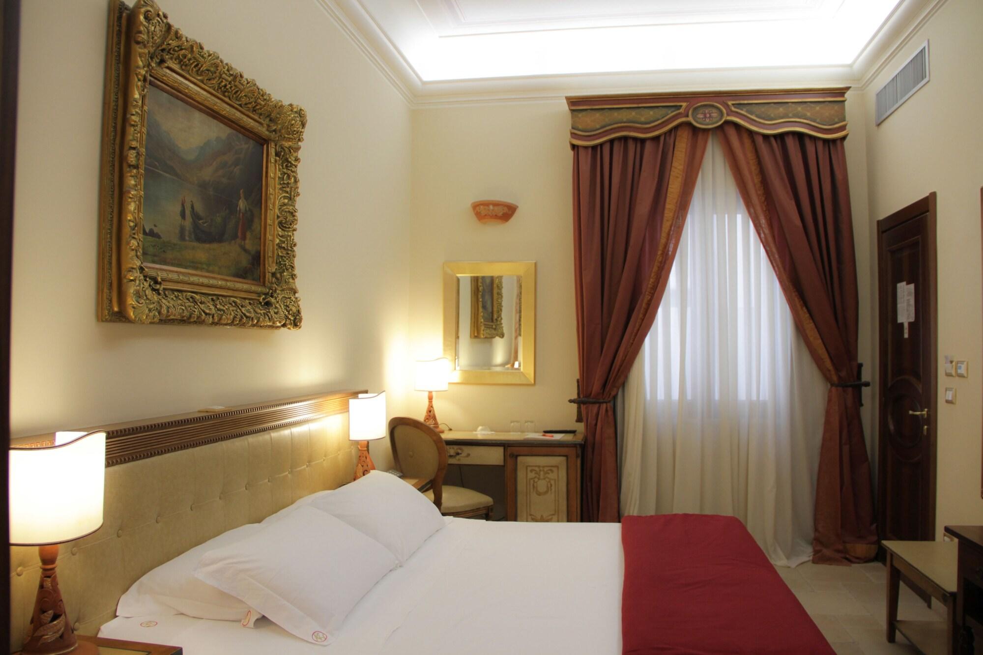 Kelina Charme Hotel By Cantine Due Palme Cellino San Marco Luaran gambar